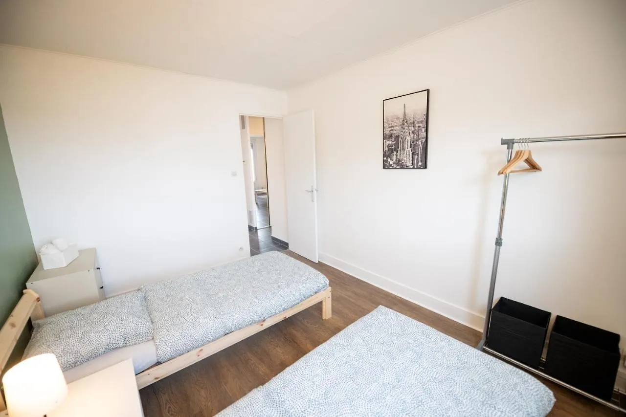 Robespierre - Tout Equipe & Calme - Tv Et Wifi Saint-Etienne  0*, Saint-Etienne (Loire)