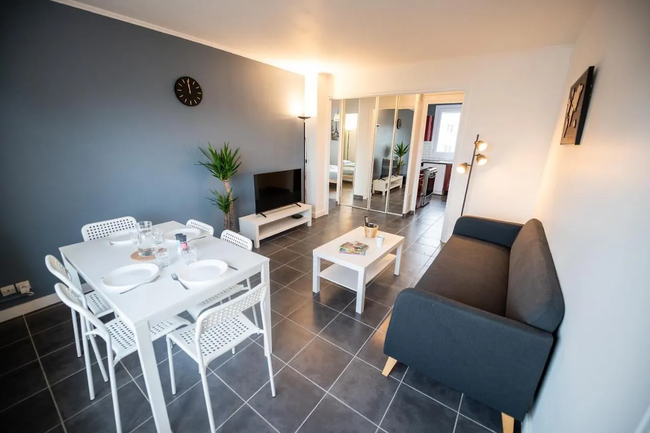Robespierre - Tout Equipe & Calme - Tv Et Wifi Saint-Etienne