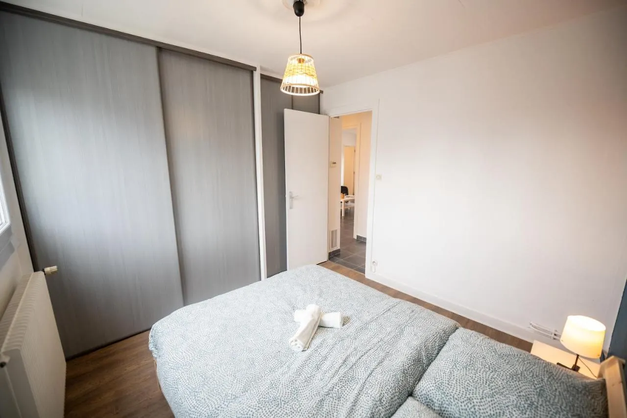 Robespierre - Tout Equipe & Calme - Tv Et Wifi Saint-Etienne  0*, Saint-Etienne (Loire) France